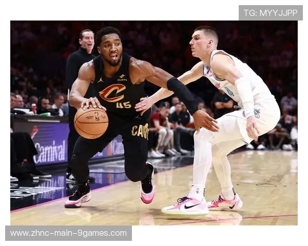 迈阿密热火的“奥秘”战术，季后赛能否大放异彩？，迈阿密热火宣传片